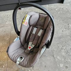Cybex Cloud Z i-Size Infant Car Seat + Base Z - 360 Rotation - Excellent Condition