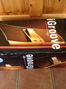 BNIB iGroove Docking Station