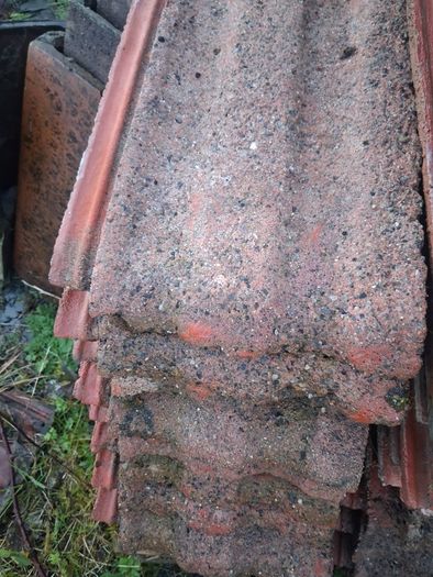 Roof tiles