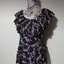 Beautiful Banana Republic Top Image 4