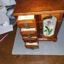 Jewellery cabinet Image 6