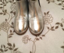 Leigh Tucker Boots, size EU-34, UK-2