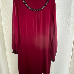 Zapara Plum Dress With Embellishment