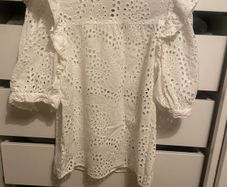 Iris & Ink pure cotton guipure lace blouse