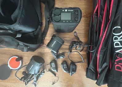 Profoto B2 lights