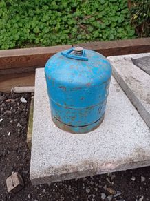 camping gas cylinder   907