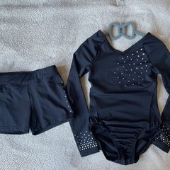 Gymnastics long sleeve leotard and shorts age 6-8