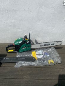 Chainsaw