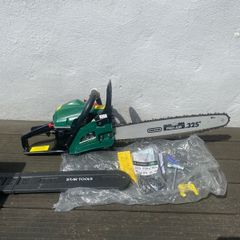 Chainsaw