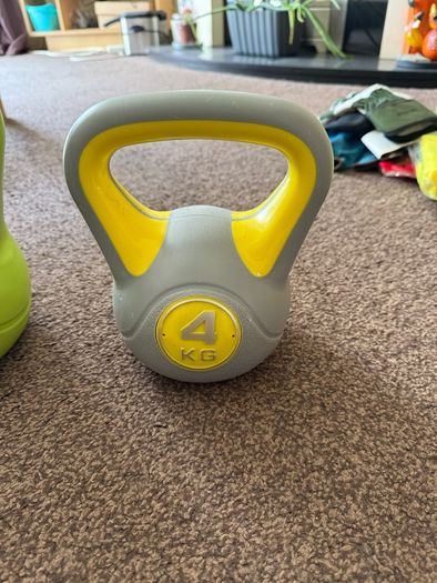Kettle Bell weight  set 7kg and 4kg
