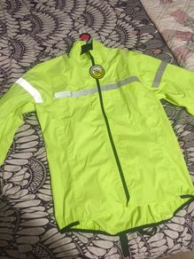 Hi vis running jacket