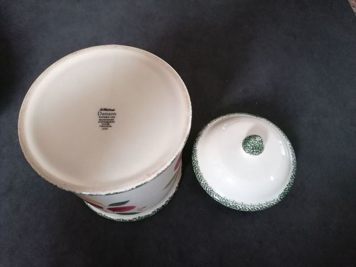 Jar with Lid