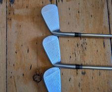 Titleist AP2 716