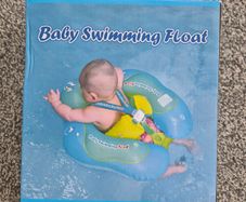 Baby swimming float