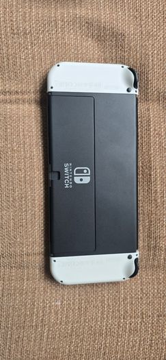 Nintendo Switch OLED White version