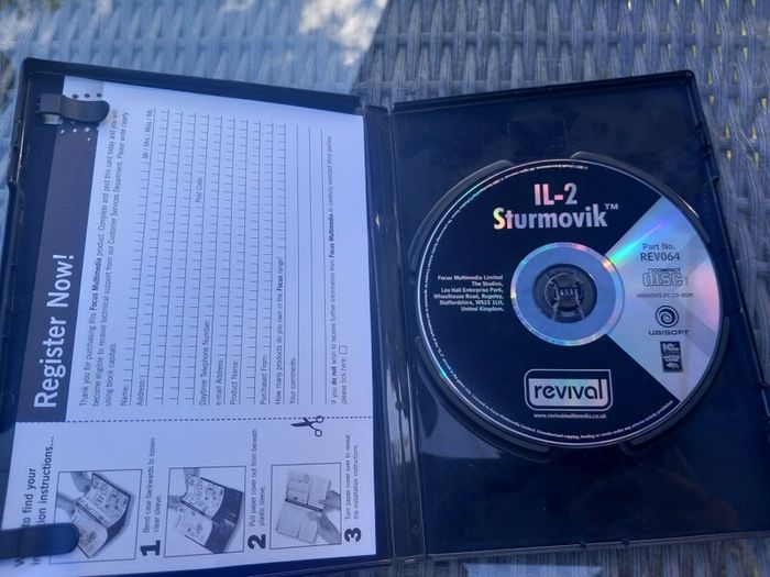 PC game, IL2 Sturmovik, Ubisoft, great condition, D18 post 5e