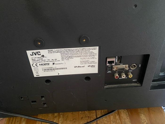 Jvc 32" Smart Tv