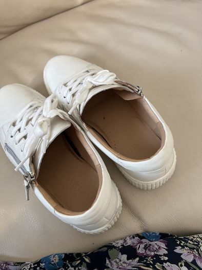 womens shoes