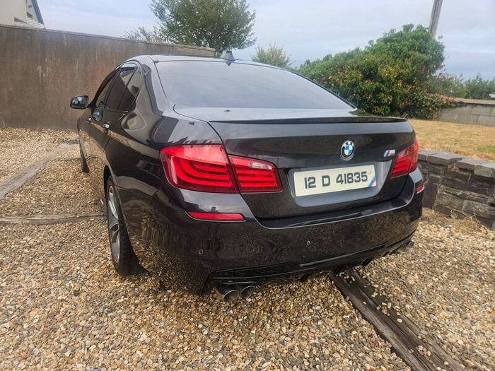 BMW 5-Series 2012