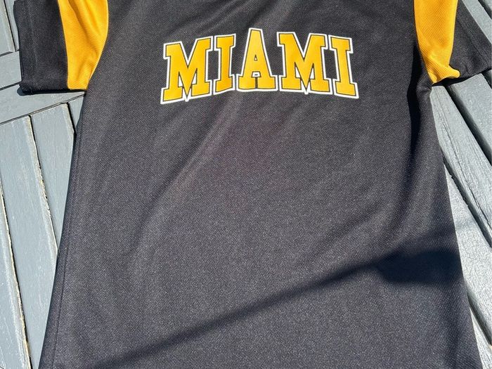Miami Black & Yellow T-shirt - Size 152cm/Age 12