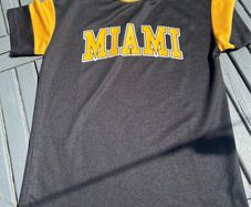 Miami Black & Yellow T-shirt - Size 152cm/Age 12