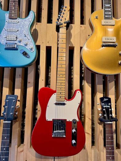 Fender USA Telecaster - Chrome Red
