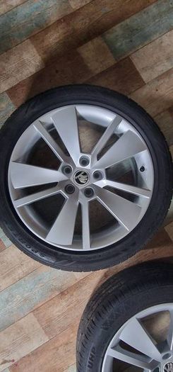 Skoda Superb 18 inch Alloys