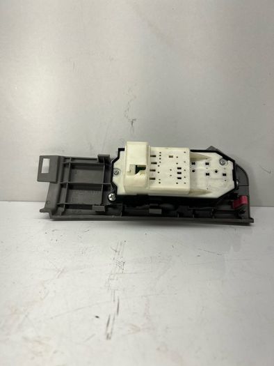 Toyota Yaris Drivers Window Switch Control Panel 2011 A2l10b4s