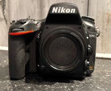 Nikon D750