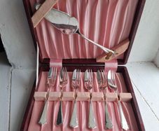 Vintage Silverplate Cake Fork Set