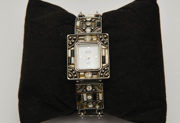 Vintage Eton Ladies Quartz Watch