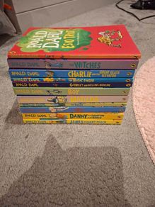 Mix of Roald Dahl books