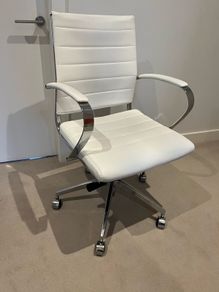 Deluxe Office Chair