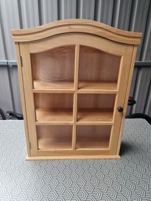 Cabinet Display case