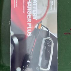 BMW battery charger plus