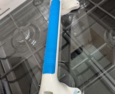 Suction grip mobility handle