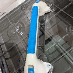 Suction grip mobility handle