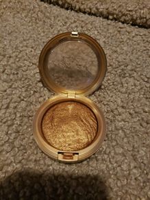 Limited Edition Mariah Carey Mac Highlighter Extra Dimension Skinfinish in My Mimi