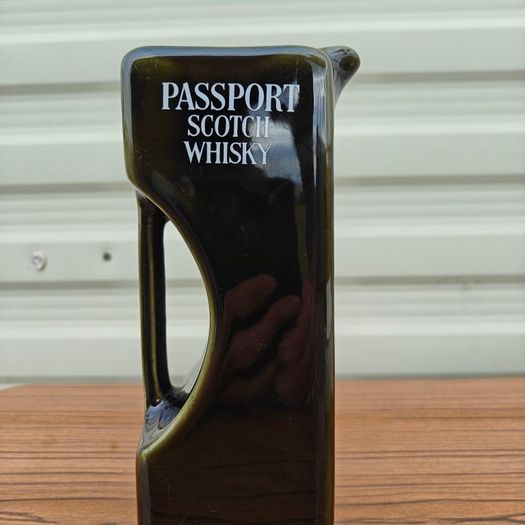 Vintage tall Passport Scotch Whisky Wade UK  Jug barware
