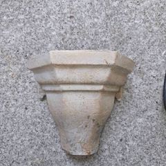 cast iron hopper