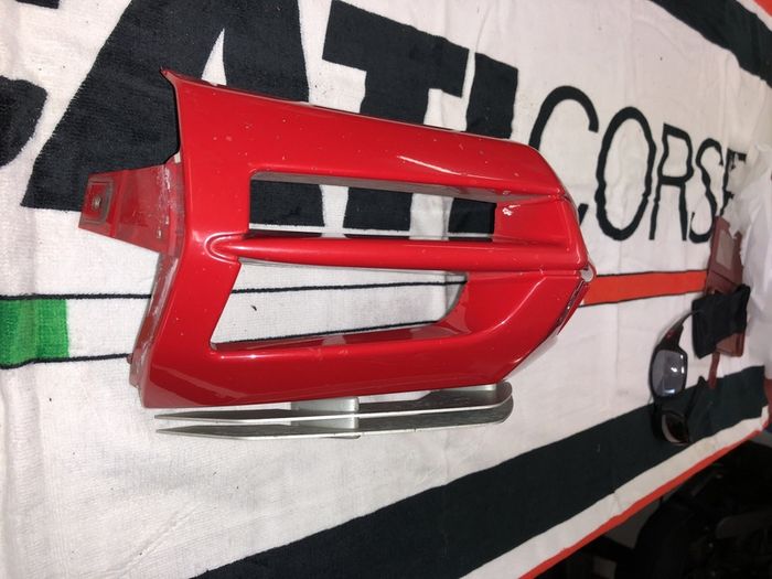 Ducati Multistrada DS1000 front Air vent