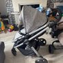 2in 1 baby pram car seat & isofix. NEED GONE ASAO. Image 4