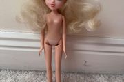 2009 MGA Moxie Girlz  Avery Nude Used Please see photos