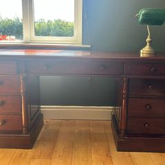 Mahogany bedroom suite