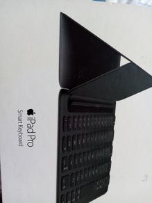 Apple Smart Keyboard for iPad Pro 9.7