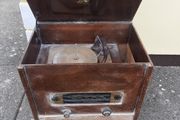 antique radio