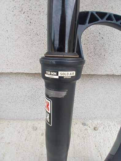 ROCKSHOX Revelation Forks