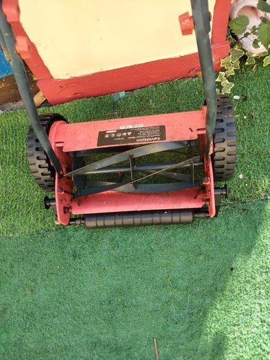 push lawn mower