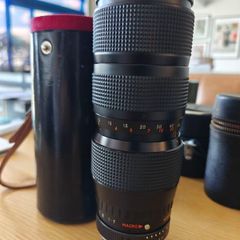 Kiron 75-205mm f/3.5 Macro Zoom Lens | Pentax K Mount | Original Case | Made in Japan