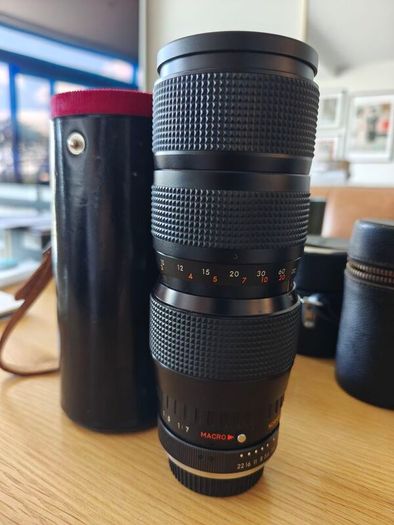 Kiron 75-205mm f/3.5 Macro Zoom Lens | Pentax K Mount | Original Case | Made in Japan